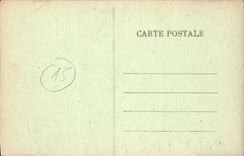 CPA L'Auvergne Cantal Salers Interieur de l'Eglise Mise au tombeau