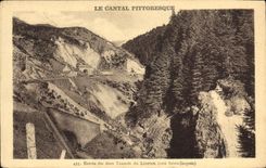 CPA le Cantal Pittoresque Entree des deux Tunnels du Lioran cote Saint Jacques 