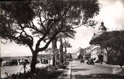 CPA les Bords de la Riviera Nice La Promenade des Anglais l'Hotel Ruhl 