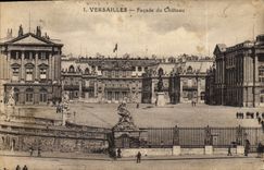 CPA Versailles Facade du Chateau 