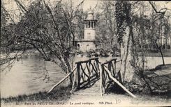 CPA Parc du Petit Trianon Le pont rustique 