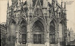 CPA Rouen Eglise St Maclou Les Portails 