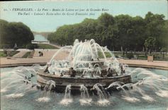 CPA Versailles Le Parc Bassin de Latone un jour de Grandes Eaux 
