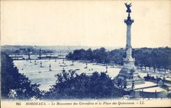 CPA Bordeaux Le Monument des Girondins et la Place des Quinconces 
