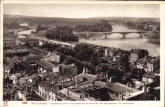 CPA Toulouse Panorama sur le Pont Saint Michel et le Bamier du Chateau 