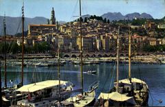CPA Les Sites Merveilleux de la Cote d'Azur Menton Alpes Maritimes Le Port et le Vielle Ville 