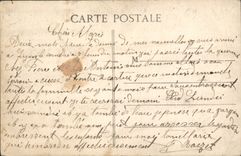 CPA Lyon Place des Terreaux Hotel de Ville et Fontaine Bartholdi