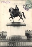 CPA Lyon Statue de Louis 