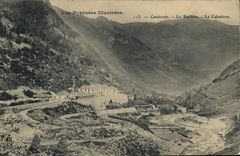 CPA Les Pyrenees Illuestrees Cauterets La Raillere Le Cabaliros 