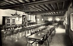 CPA Lourdes Cite Secours Saint Pierre Salle et Repos et le Lecture 