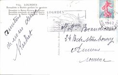 CPA Lourdes Bernadette a Bartres Gardant les moutons 