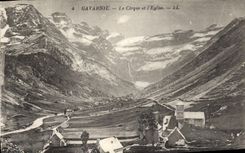 CPA Gavarnie le Cirque et l'eglise 