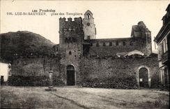 CPA Les Pyrenees Luz St Sauveur Eglise des Templiers 