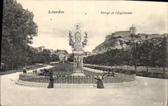CPA Lourdes Vierge de l'Esplanade 