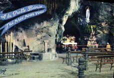 CPA Lourdes la Grotte Miraculeuse 