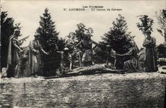 CPA Les Pyrenees Lourdes XI station du Calvaire 