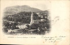 CPA Lourdes vue sur la Basilique 