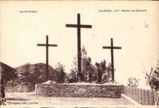 CPA Les Pyrenees Lourdes XIII Station du Calvaire 