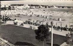 CPM Cote de Beaute Royan La Plage vue du Portique 