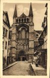 CPA Lisieux La Rue de Paradis Portail de la Cathedrale Saint Pierre 