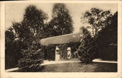 CPA Les Buissonnets Le Jardinet de Therese devant la buanderie 