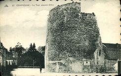 CPA Compiegne La Tour Jeanne d'Arc 