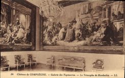 CPA Chateau de Compiegne Galerie des Tapisseries le Triomphe de Mardochee 