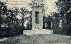 CPA Foret de Compiegne Clairiere de l'Armistice Monument du Matin par Edgar Brandt 