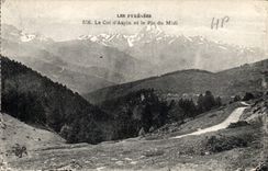 CPA Les Pyrenees Le Col d'Aspin et le Pic Midi 