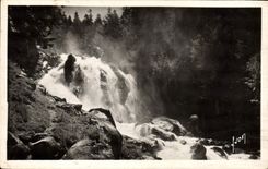 CPA Env de Cauterets Htes Pyrenees Cascade du Lutour 