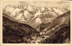 CPA Bareges La Ville et la Chapelle Saint Justin au Centre 