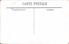 CPA Lourdes La Place de la Basilique 