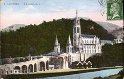 CPA Lourdes La Basilique 