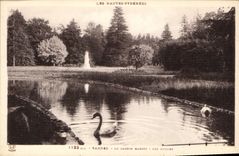 CPA Les Hautes Pyrenees Tarbes Le Jardin Massey Les Cygres 