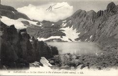 CPA Gavarnie Le Lac Glace et le Pic d'Astazuo 