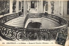 CPA Chantilly Le Chateau Rampe de l'Escalier d'Honneur 