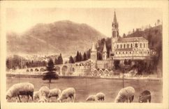 CPA Lourdes La Basilique 