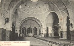 CPA Lourdes Interieur du Rosaire 