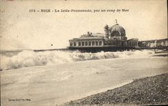 CPA Nice La Jetee Promenade par un coup de Mer 