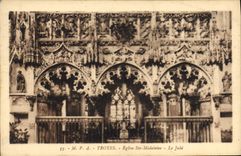 CPA Troyes Eglise Ste Madeleine Le Jube 