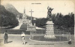 CPA Lourdes Entree de l'Esplanade 