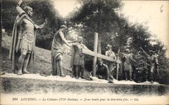 CPA Lourdes Le Calvaire Jesus Tombe pour la deuxieme fois 