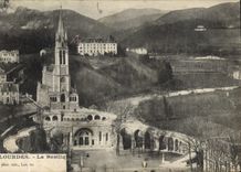 CPA Lourdes La Basilique 