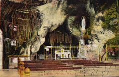 CPA Lourdes La Grotte Miraculeuse 