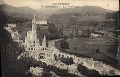 CPA Lourdes La Basilique 