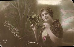 CPA Heureuse Annee Femme