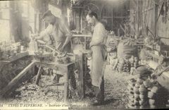 REPRO Types d'Auvergne Interieur d'une Fabrique 