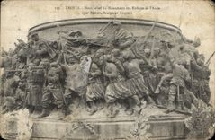 CPA Troyes Haut Relief du Monument des Enfants de l'Aube 