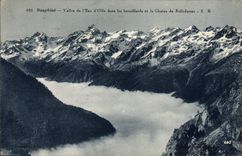 CPA Dauphine Vallee de l'Eau d'Olle dans les broullards et le Chains de Belledonne 