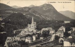 CPA Lourdes Vue sur les Sanctuaires 